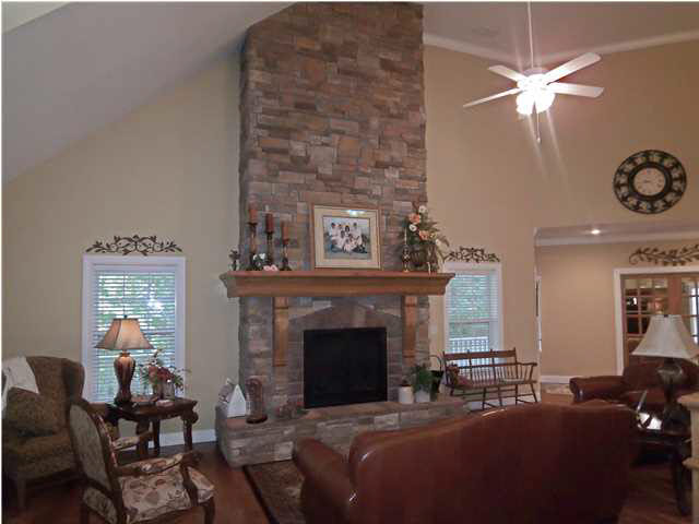 2333 Schenk Rd, Evansville, IN 47720 photo 8