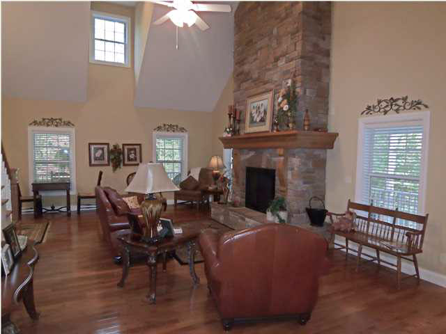 2333 Schenk Rd, Evansville, IN 47720 photo 7