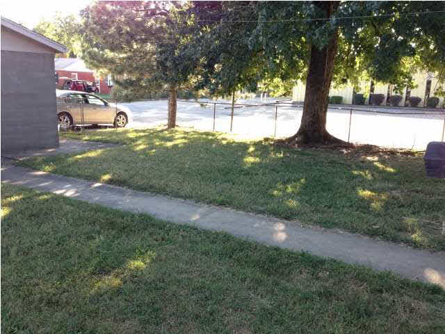 1739 E Delaware St, Evansville, IN 47711 photo 13