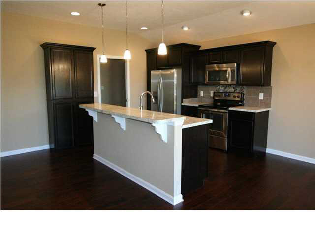 2322 Belize Dr, Evansville, IN 47725 photo 4