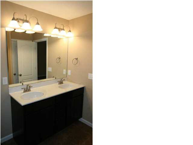 2322 Belize Dr, Evansville, IN 47725 photo 9