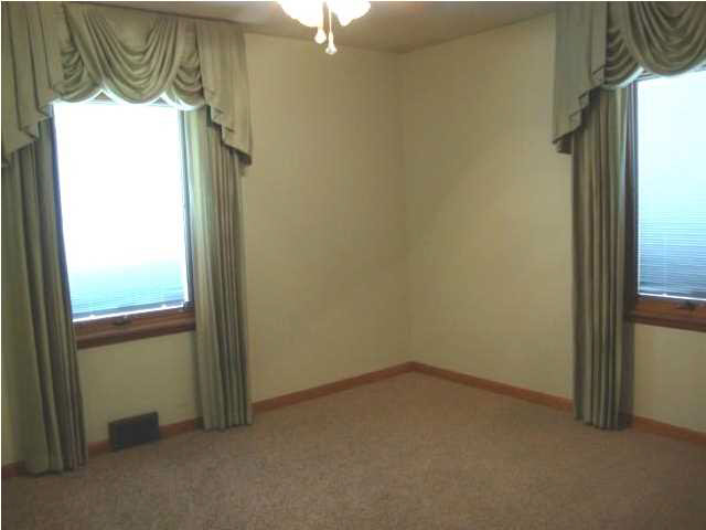 811 Joan Ave, Evansville, IN 47711 photo 8