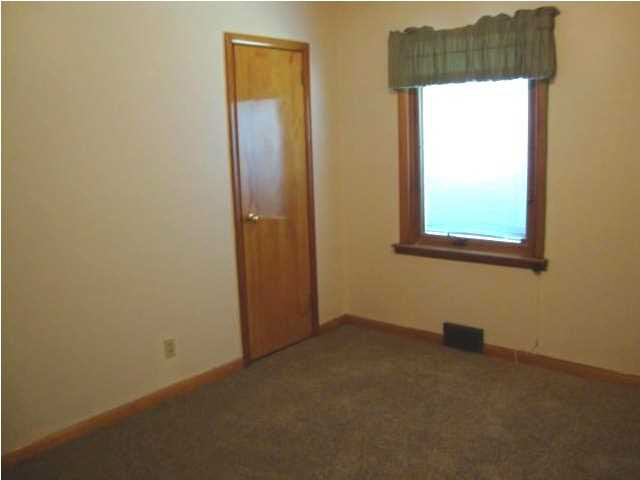 811 Joan Ave, Evansville, IN 47711 photo 10