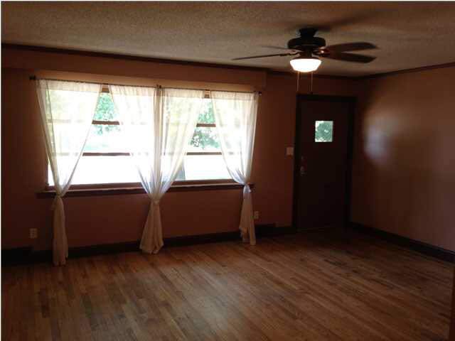 6222 Grandriver Rd, Newburgh, IN 47630 photo 8