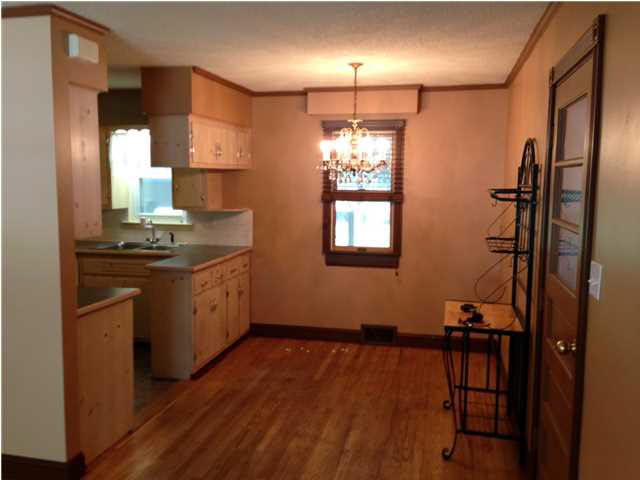 6222 Grandriver Rd, Newburgh, IN 47630 photo 9
