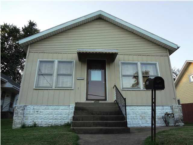 3205 Mount Vernon Ave, Evansville, IN 47712 photo 1