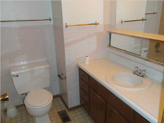 436 Tyler Ave, Evansville, IN 47715 photo 5