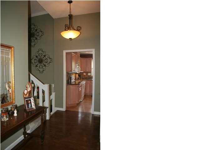 7969 Marywood Dr, Newburgh, IN 47630 photo 2
