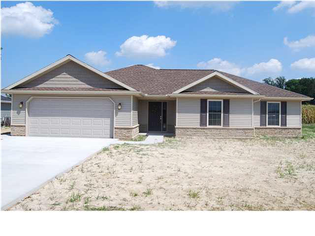 4248 Marywood Dr, Jasper, IN 47546 photo 1