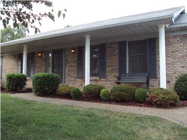 8212 Lake Terrace Dr, Evansville, IN 47715 photo 2