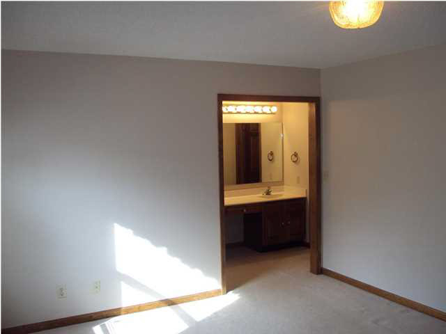 8212 Lake Terrace Dr, Evansville, IN 47715 photo 27