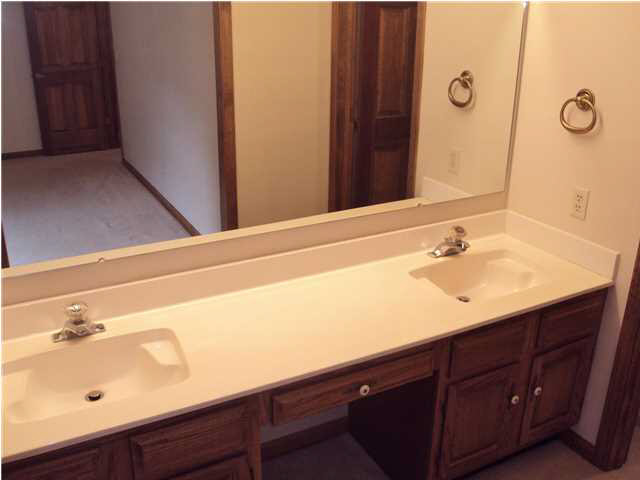 8212 Lake Terrace Dr, Evansville, IN 47715 photo 28