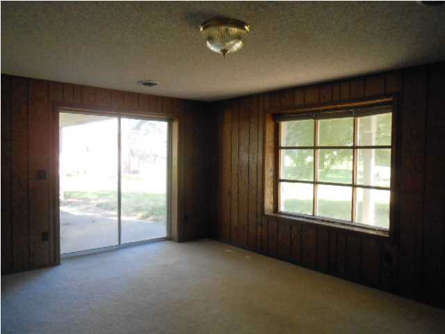 1749 E Heather Ln, Vincennes, IN 47591 photo 10