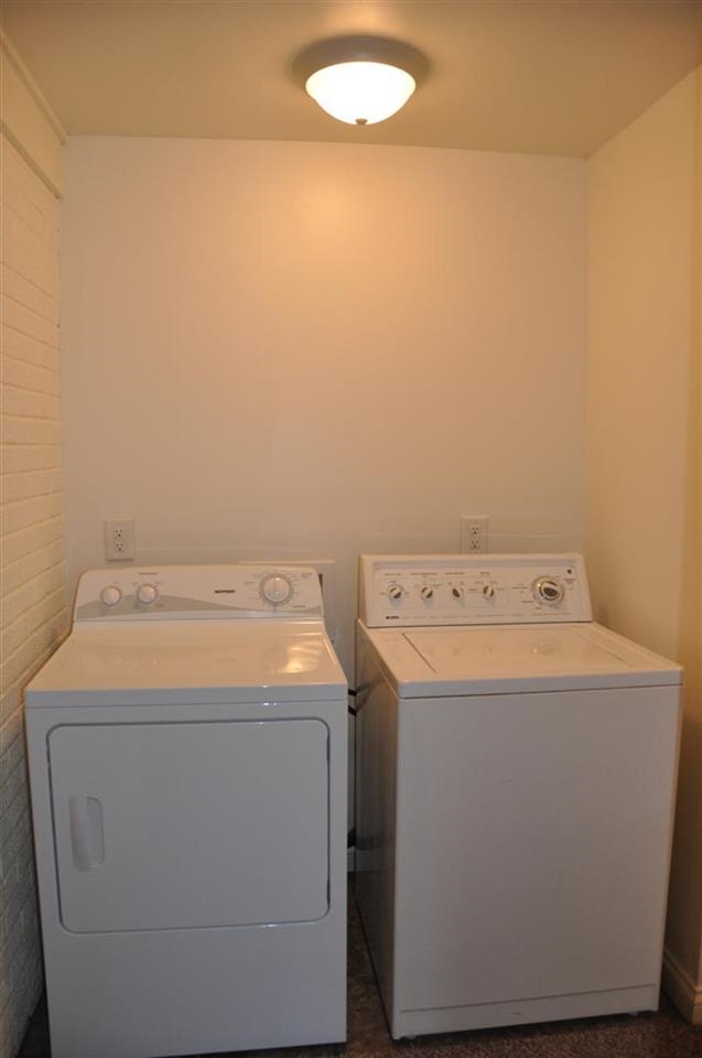 318 N Park Dr, Evansville, IN 47710 photo 9