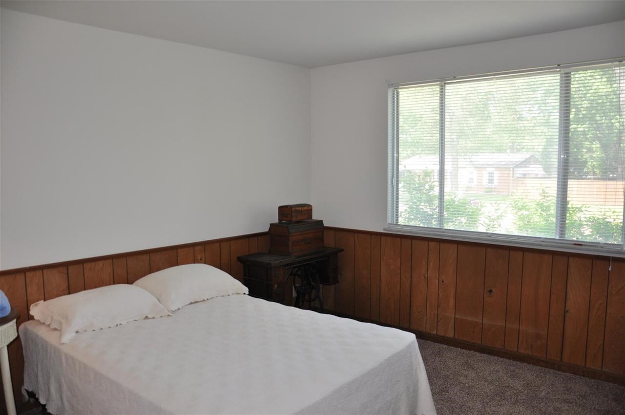 318 N Park Dr, Evansville, IN 47710 photo 10
