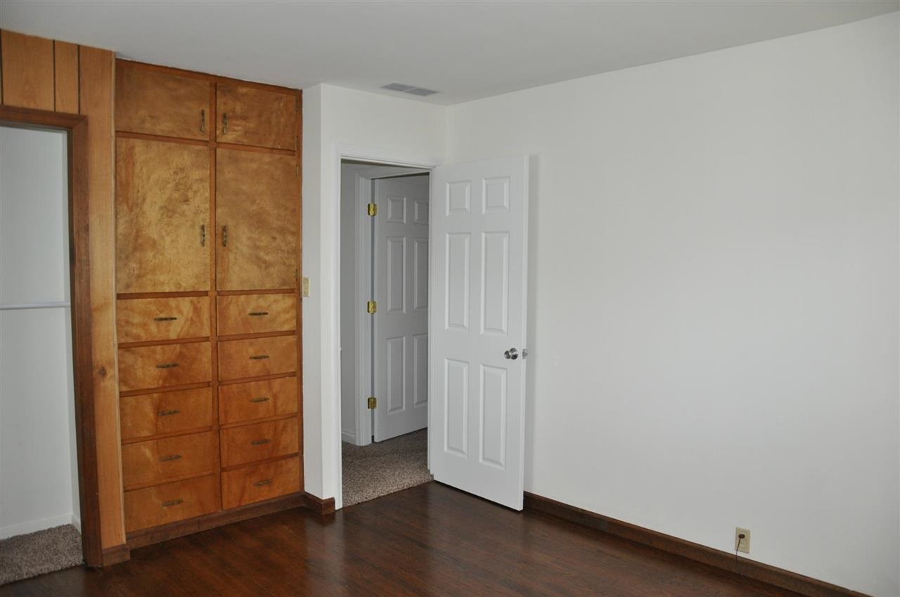318 N Park Dr, Evansville, IN 47710 photo 21