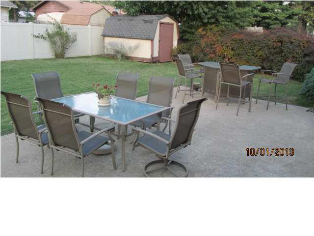 421 Lawrence Dr, Mount Vernon, IN 47620 photo 20