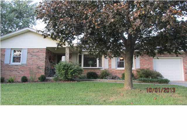 421 Lawrence Dr, Mount Vernon, IN 47620 photo 1