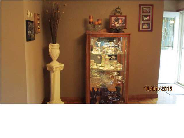 421 Lawrence Dr, Mount Vernon, IN 47620 photo 7