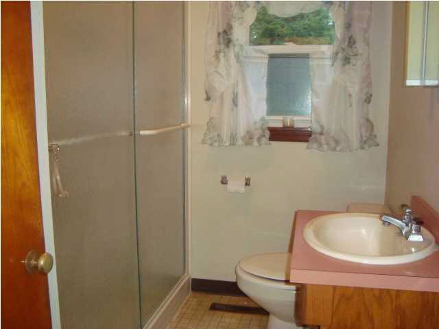 1366 Homestead Dr, Boonville, IN 47601 photo 9