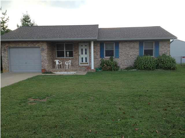 5111 Virginia Dr, Newburgh, IN 47630 photo 1