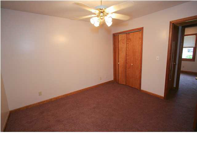 5111 Virginia Dr, Newburgh, IN 47630 photo 5