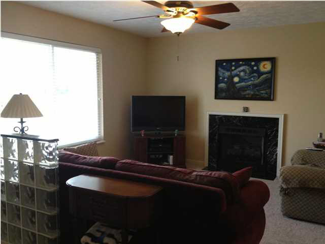 1201 Old Post Rd, Evansville, IN 47710 photo 3