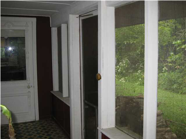 898 N Red Bank Rd, Evansville, IN 47712 photo 8