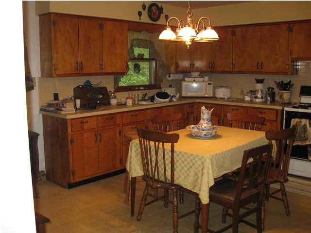 898 N Red Bank Rd, Evansville, IN 47712 photo 2