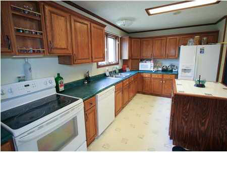 11023 Oak St, Cynthiana, IN 47612 photo 3