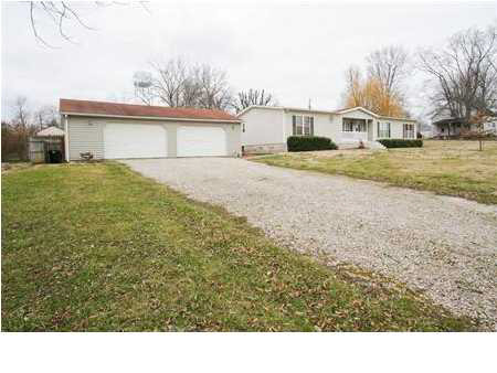 11023 Oak St, Cynthiana, IN 47612 photo 1