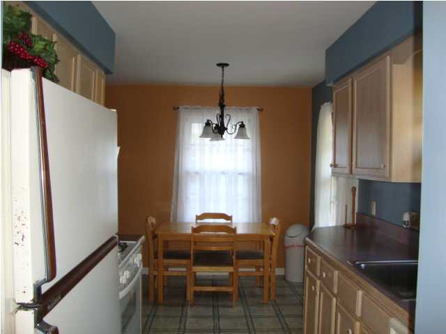 2804 Taylor Ave, Evansville, IN 47714 photo 3