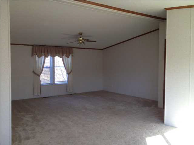 744 Lost Trail Ln, Boonville, IN 47601 photo 5