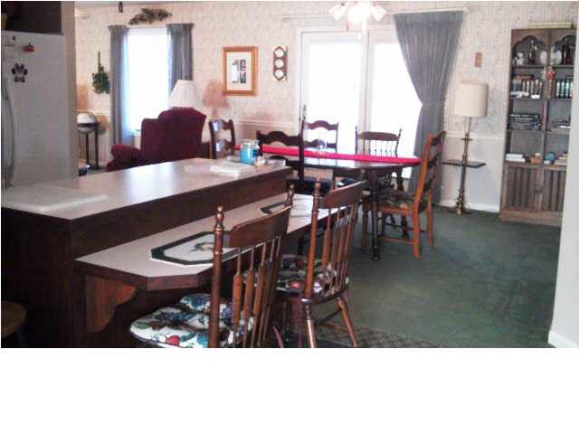 101 S Damosa Dr, Haubstadt, IN 47639 photo 11