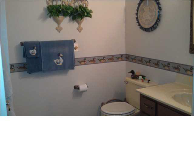101 S Damosa Dr, Haubstadt, IN 47639 photo 7