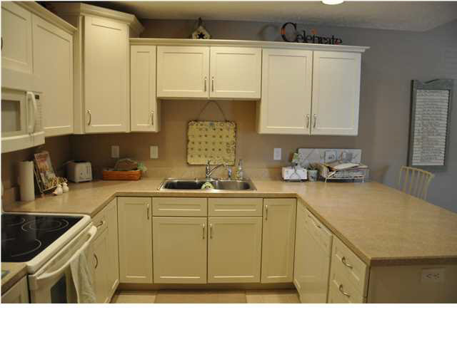 3045 Gardenia Dr, Evansville, IN 47715 photo 6