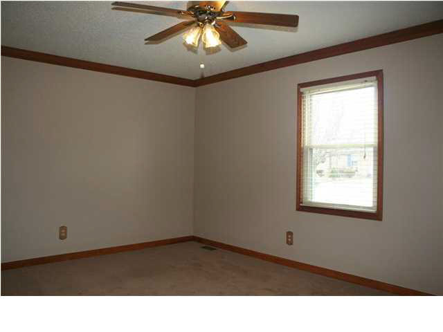 6715 Northfield Dr, Evansville, IN 47711 photo 11