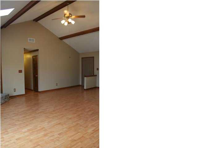 6715 Northfield Dr, Evansville, IN 47711 photo 4