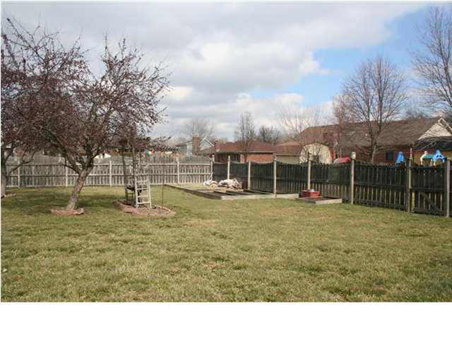 6715 Northfield Dr, Evansville, IN 47711 photo 15