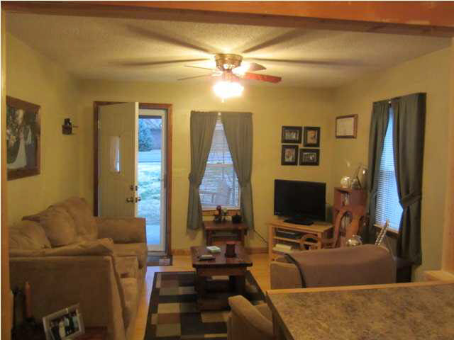 6446 Scotch Pine Rd, Cannelton, IN 47520 photo 2