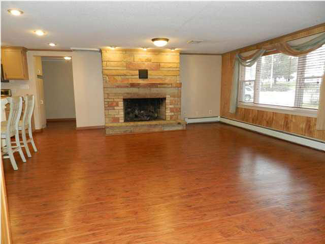 615 Mccarty Rd, Princeton, IN 47670 photo 2