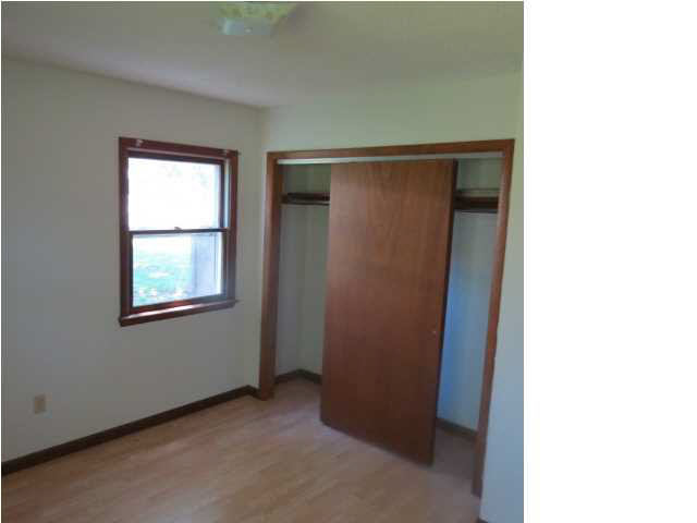 1004 Parkview Dr, Boonville, IN 47601 photo 6