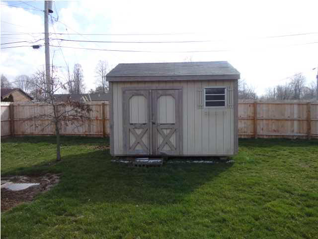 1101 Ratliff Ct, Boonville, IN 47601 photo 4