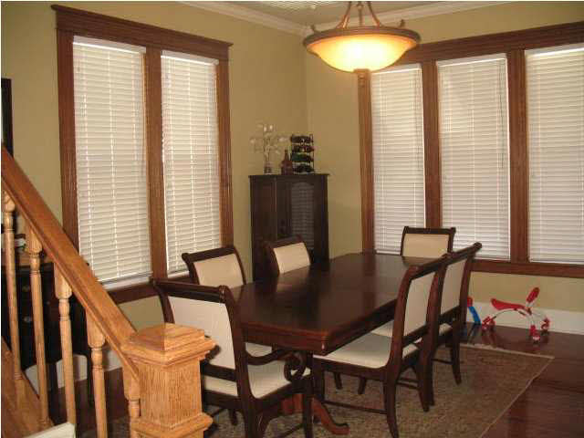 227 9th St, Tell City, IN 47586 photo 3