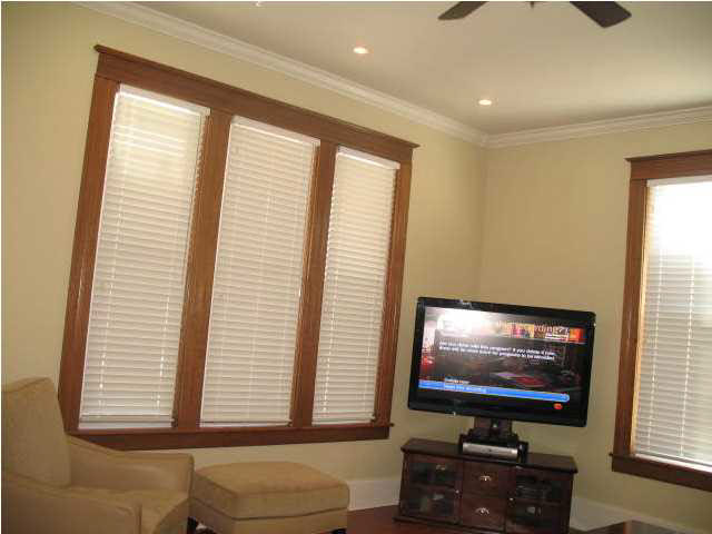 227 9th St, Tell City, IN 47586 photo 5