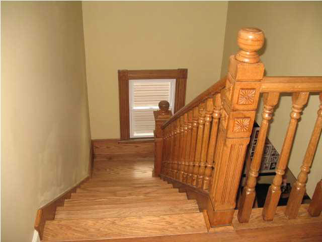 227 9th St, Tell City, IN 47586 photo 17