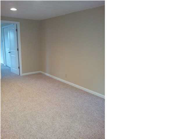 401 Colonial Ave, Evansville, IN 47710 photo 3