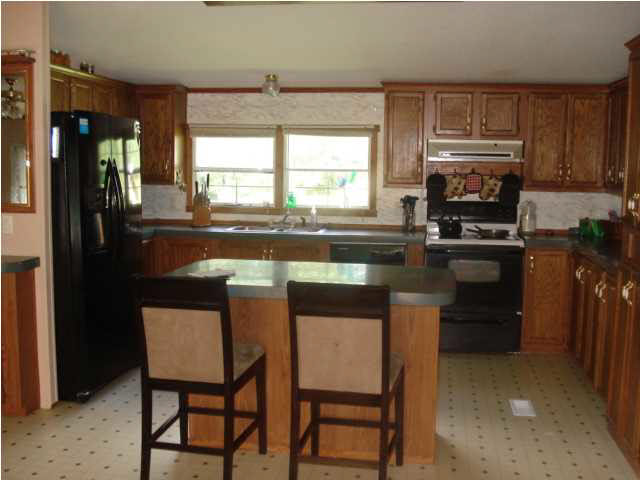 2633 Pelzer Rd, Boonville, IN 47601 photo 12