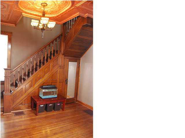 1317 Main St, Jasper, IN 47546 photo 8