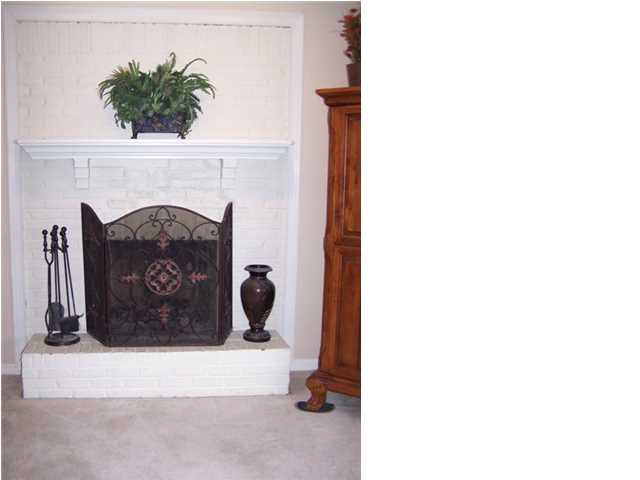 8408 Clarendon Dr, Evansville, IN 47725 photo 13
